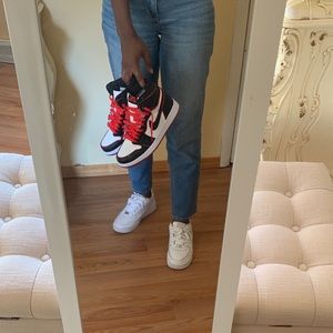 Air Jordan 1 (retro high og) Bloodline